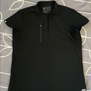 Figs Black Top size M